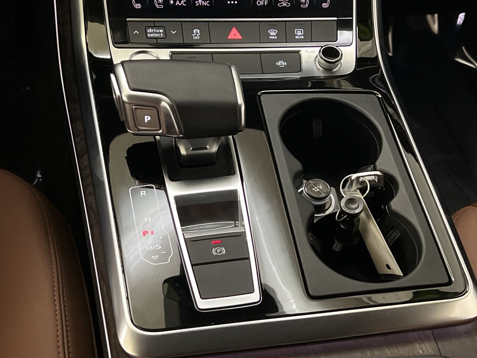 2020 Audi Q8 55 Premium Plus