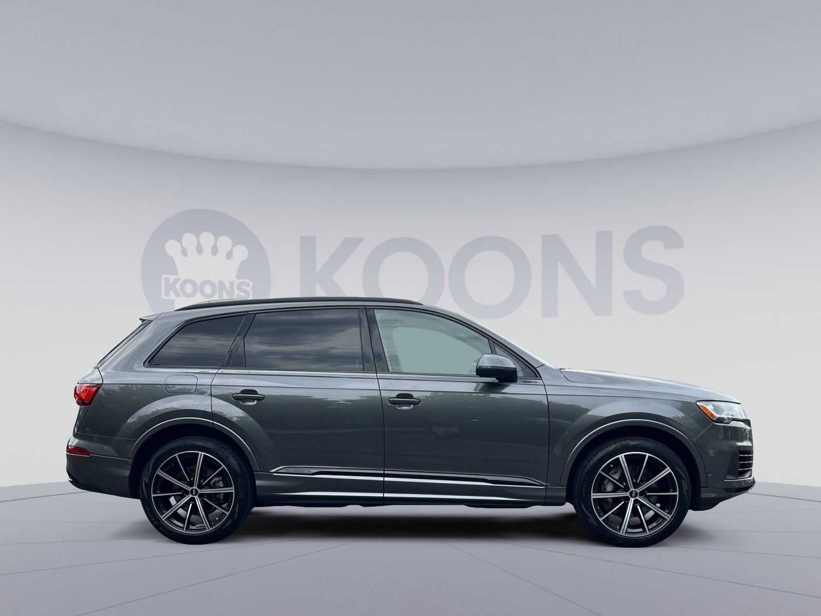 2021 Audi Q7 55 Premium Plus