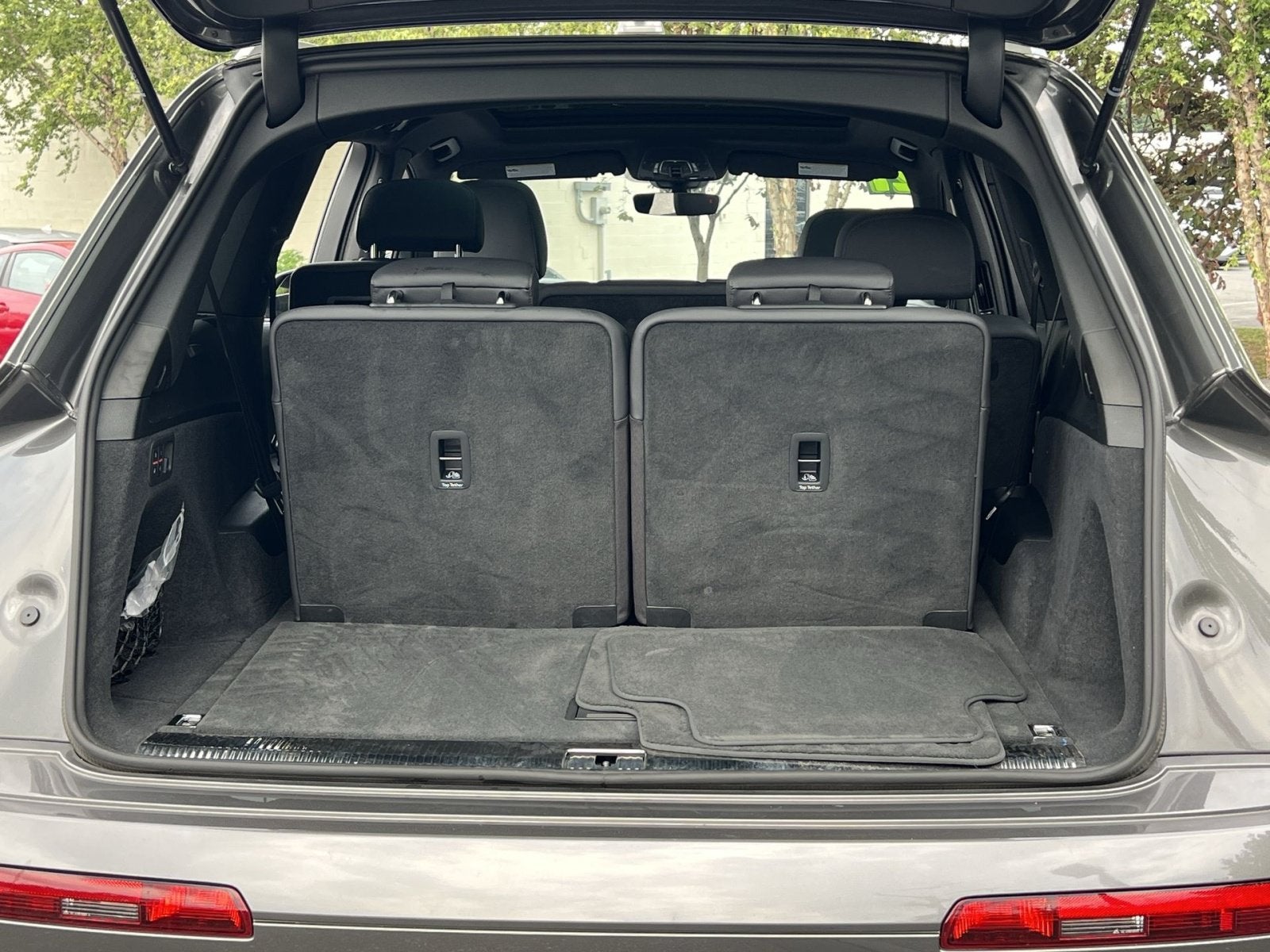 2021 Audi Q7 55 Premium Plus