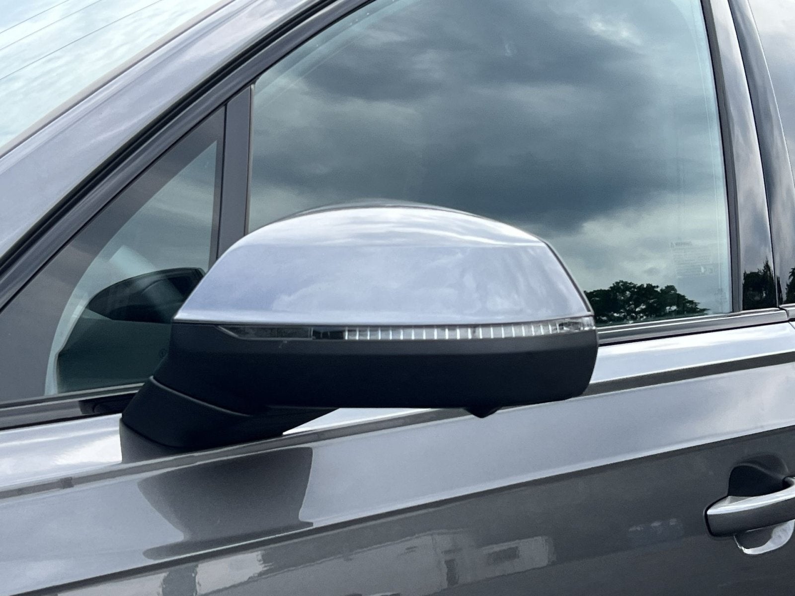 2021 Audi Q7 55 Premium Plus