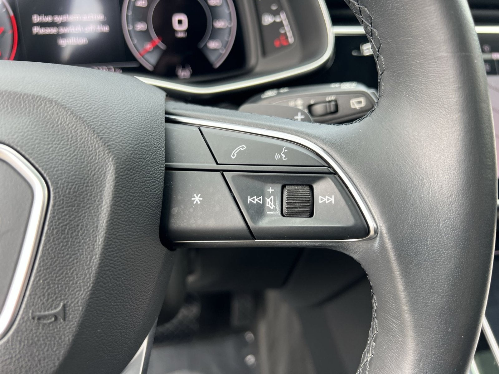 2021 Audi Q7 55 Premium Plus