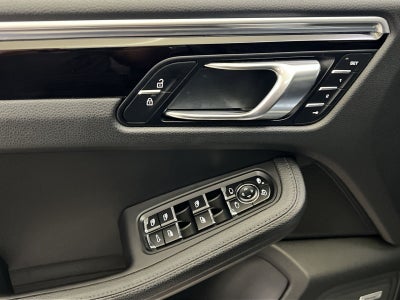 2020 Porsche Macan S