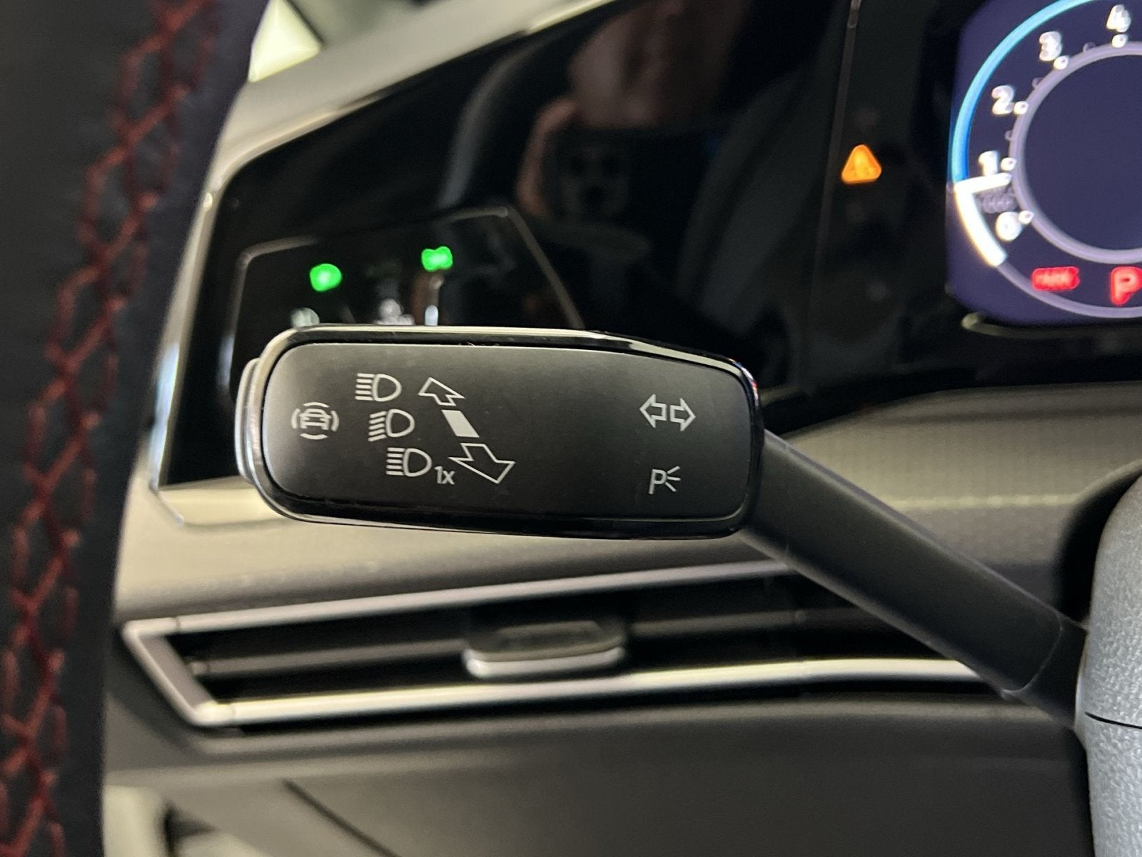 2024 Volkswagen Golf GTI 2.0T S