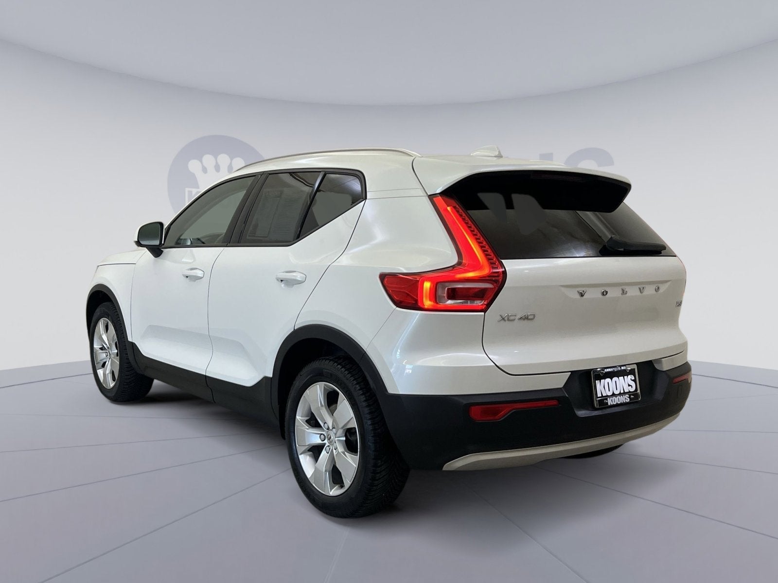 2021 Volvo XC40 Momentum
