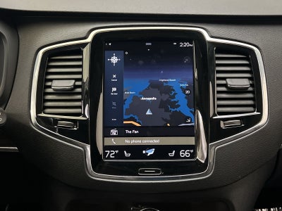2017 Volvo XC90 T6 Momentum