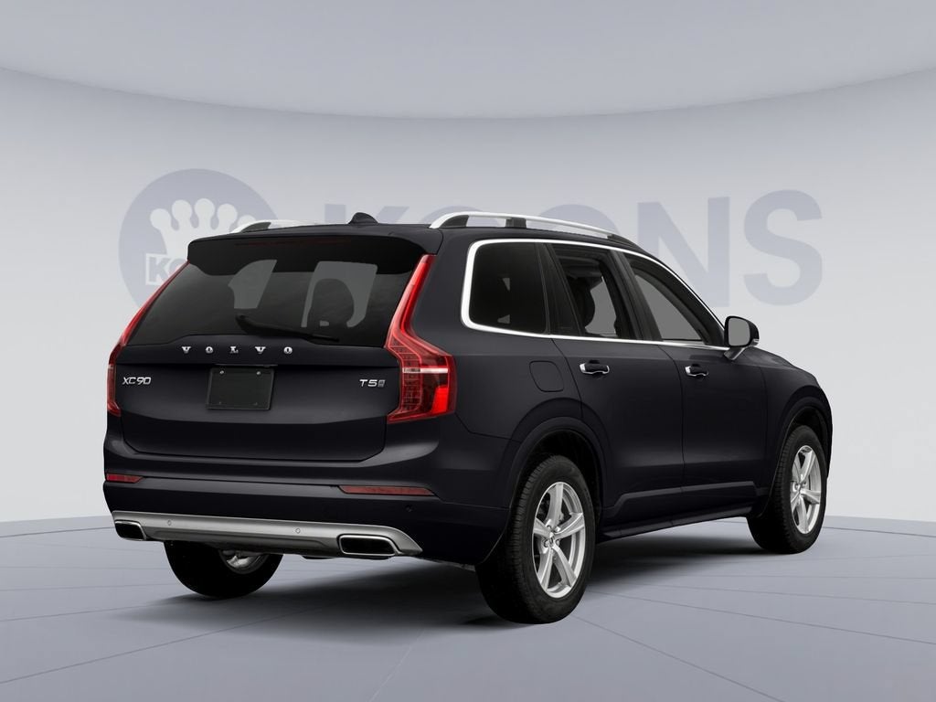 2017 Volvo XC90 T6 Momentum