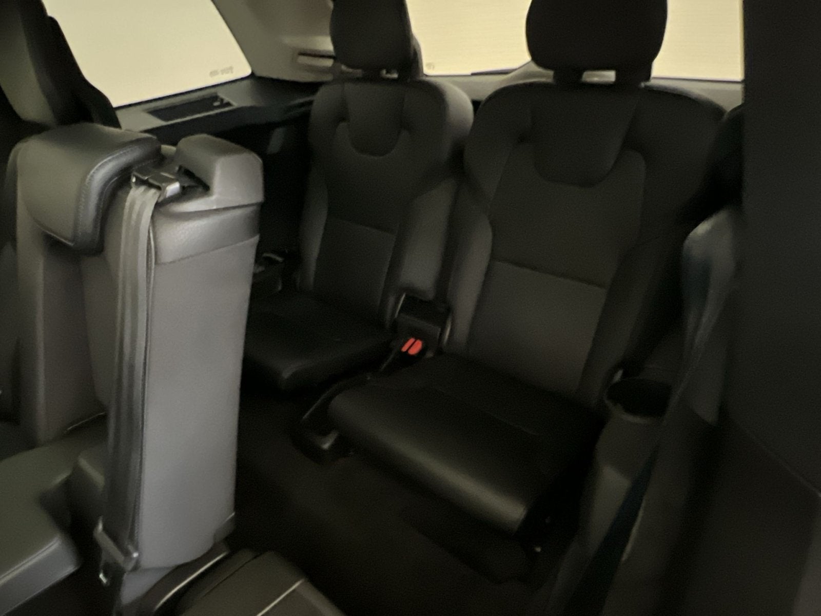 2017 Volvo XC90 T6 Momentum