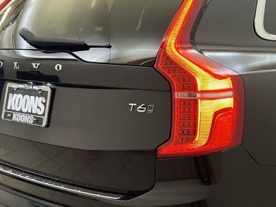 2017 Volvo XC90 T6 Momentum