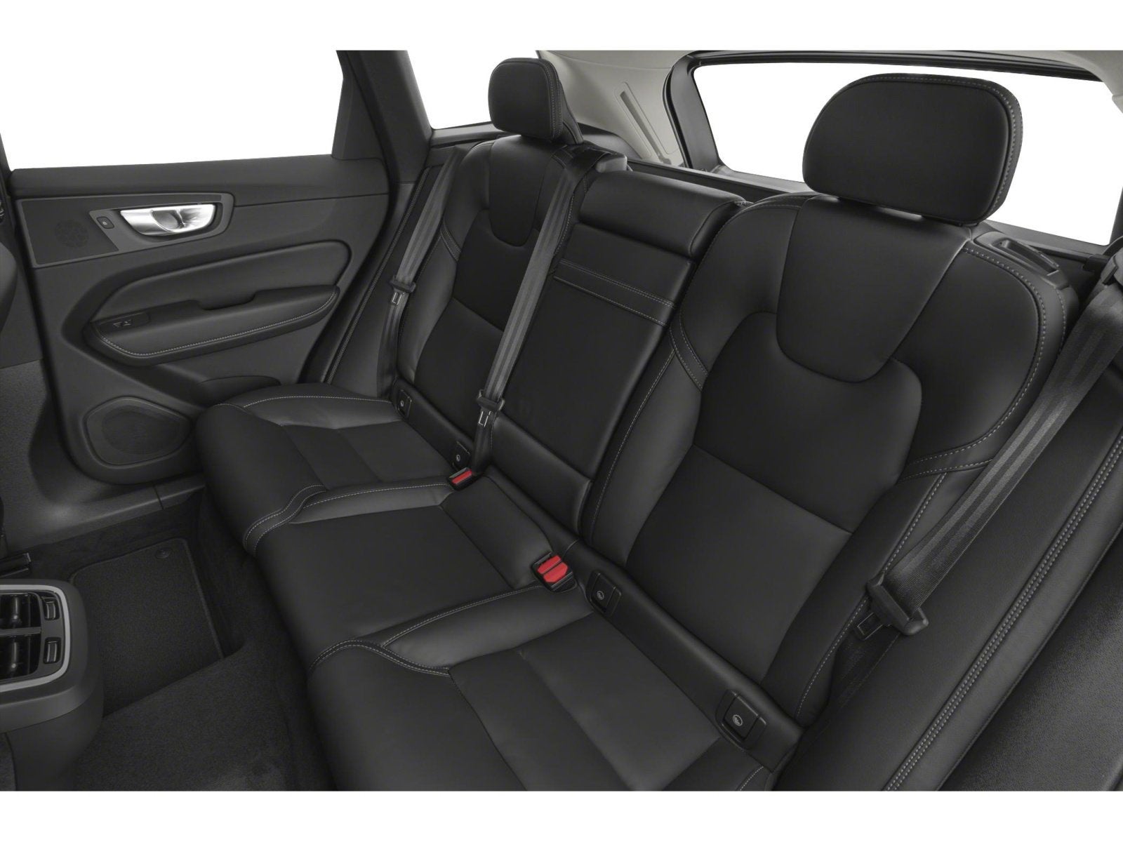 2022 Volvo XC60 B5 Momentum