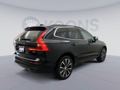 2022 Volvo XC60 B5 Momentum