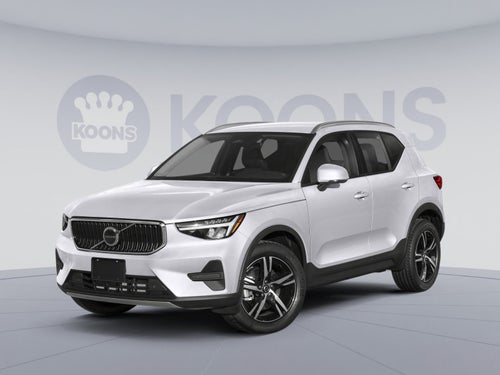 2023 Volvo XC40 B5 Plus Bright Theme