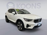 2023 Volvo XC40 B5 Plus Bright Theme