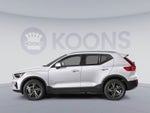 2023 Volvo XC40 B5 Plus Bright Theme