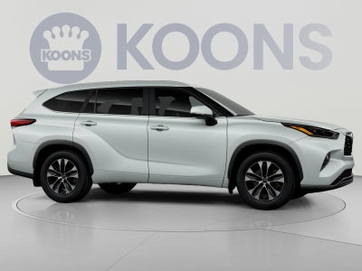 2026 Toyota Highlander XLE