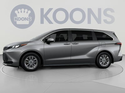 2026 Toyota Sienna LE