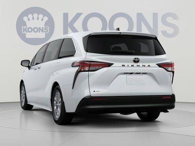 2026 Toyota Sienna LE