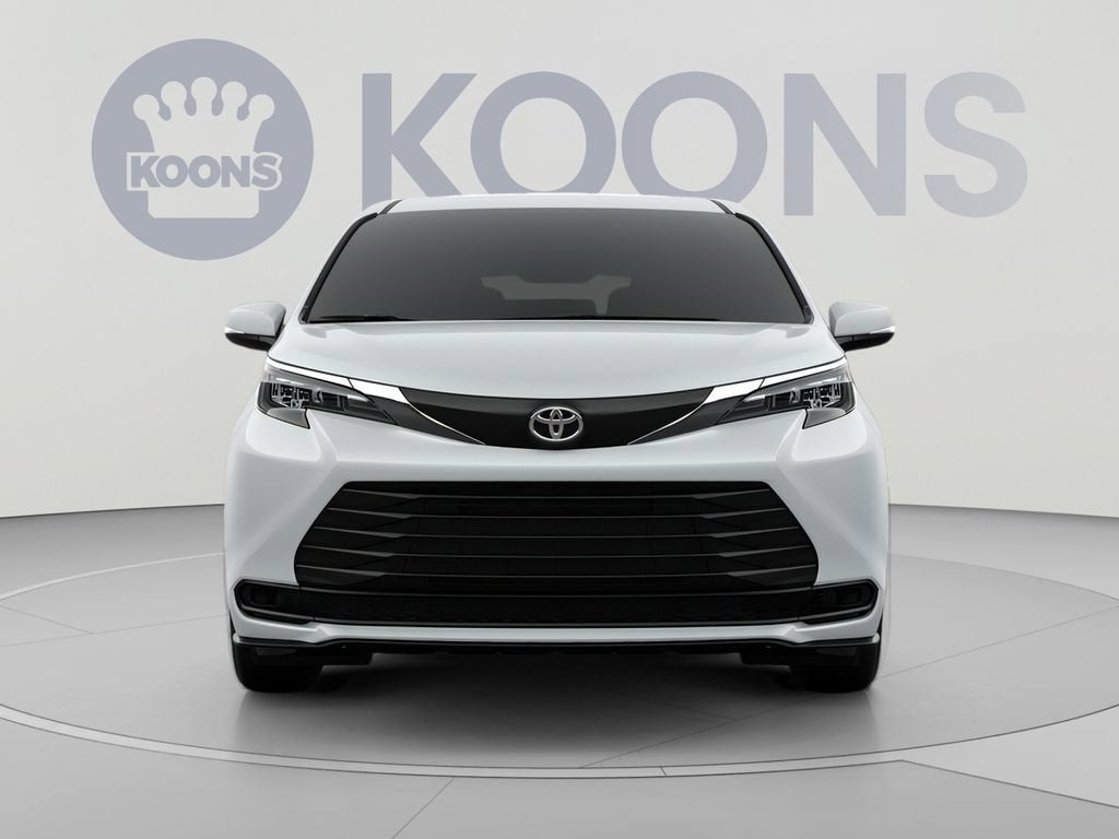 2026 Toyota Sienna LE