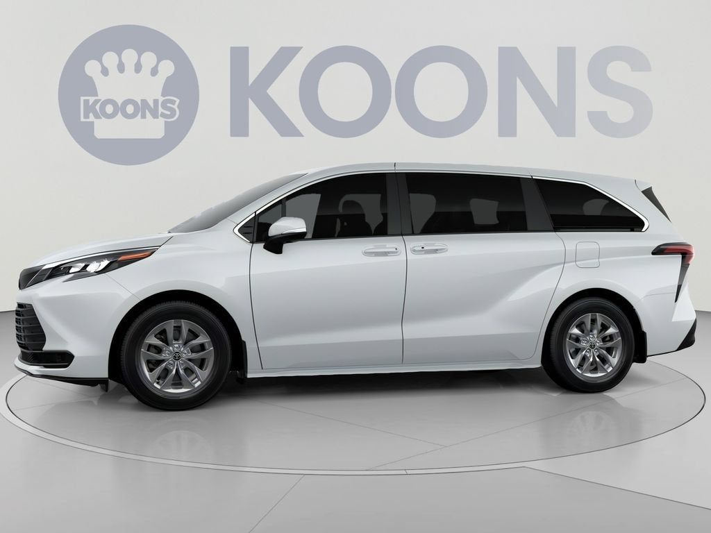2026 Toyota Sienna LE