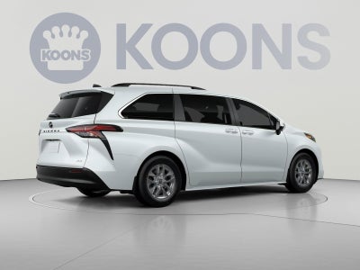2026 Toyota Sienna XLE