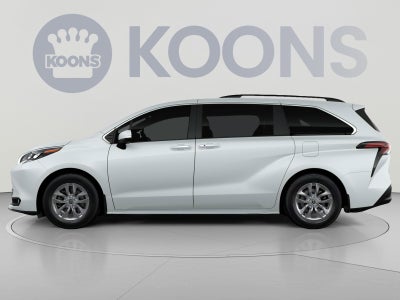 2026 Toyota Sienna XLE