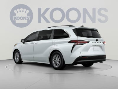 2026 Toyota Sienna XLE