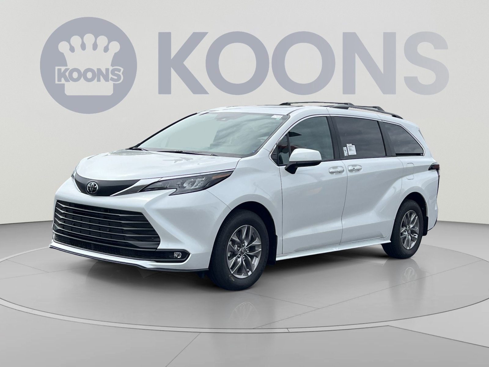 2026 Toyota Sienna XLE
