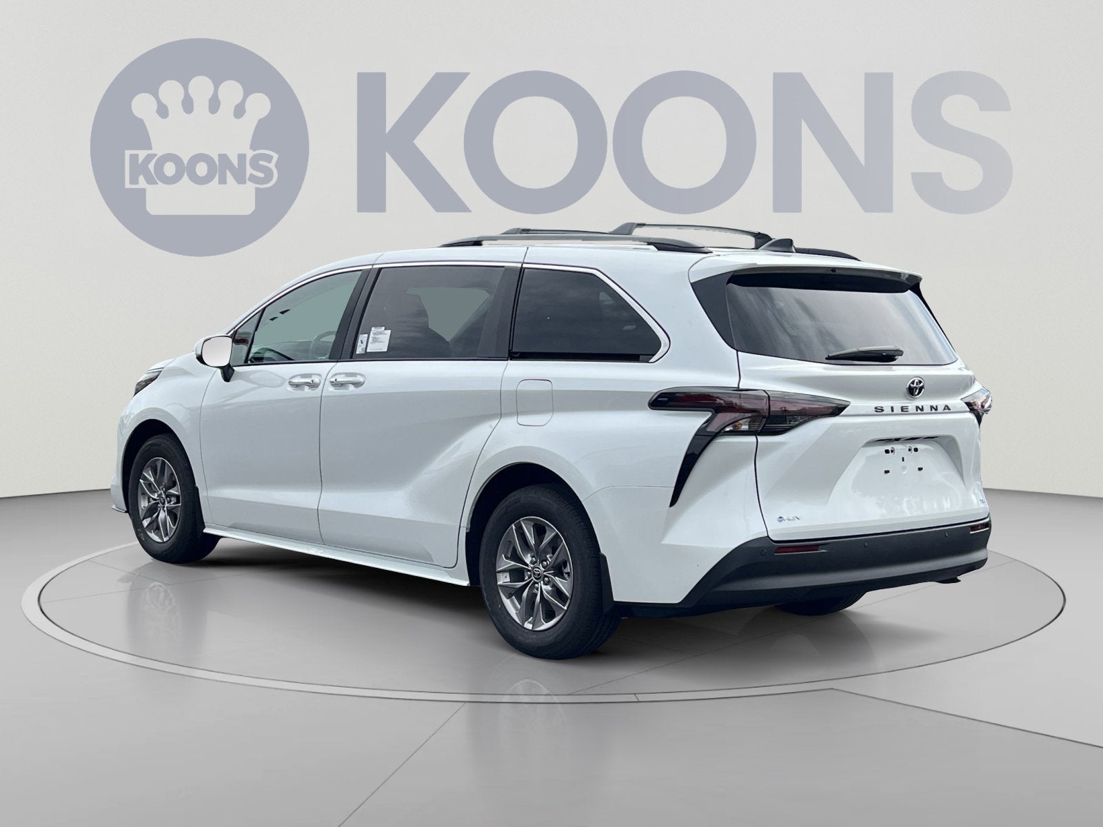 2026 Toyota Sienna XLE