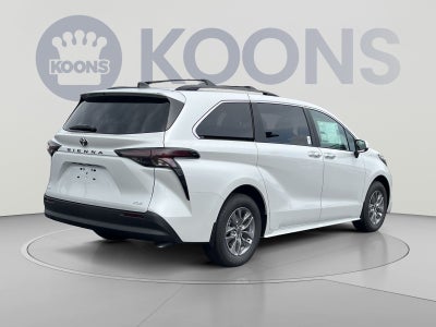 2026 Toyota Sienna XLE