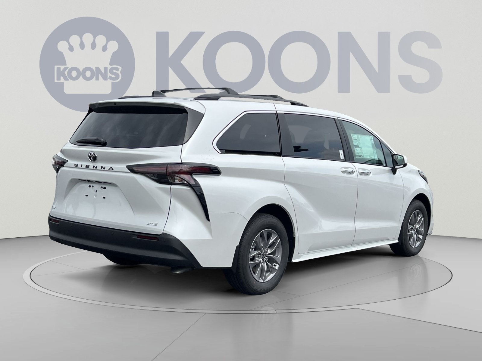 2026 Toyota Sienna XLE