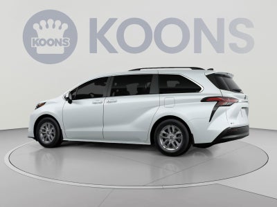 2026 Toyota Sienna XLE