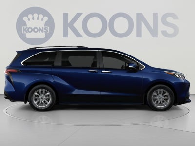 2026 Toyota Sienna XLE