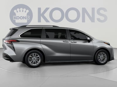 2026 Toyota Sienna XLE