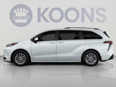 2026 Toyota Sienna XLE