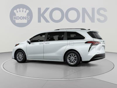 2026 Toyota Sienna XLE