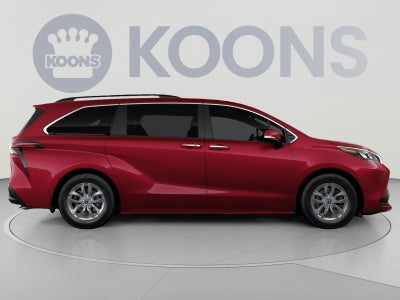 2026 Toyota Sienna XLE