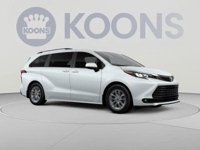 2026 Toyota Sienna XLE