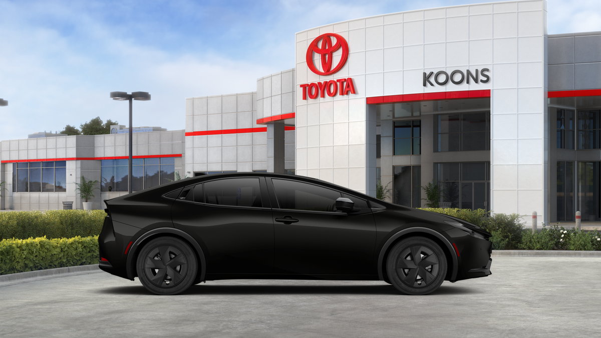 2027 Toyota Prius LE