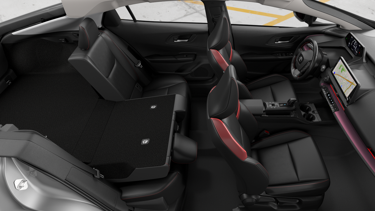 2027 Toyota Prius Plug-in Hybrid XSE