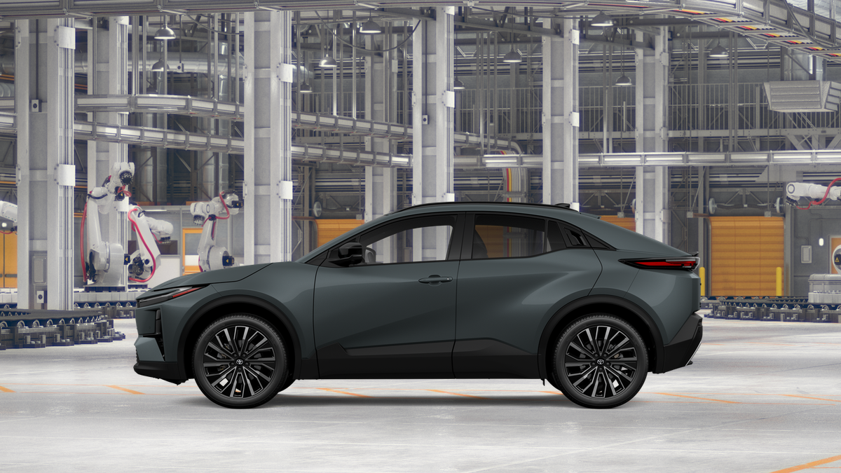 2027 Toyota C-HR XSE