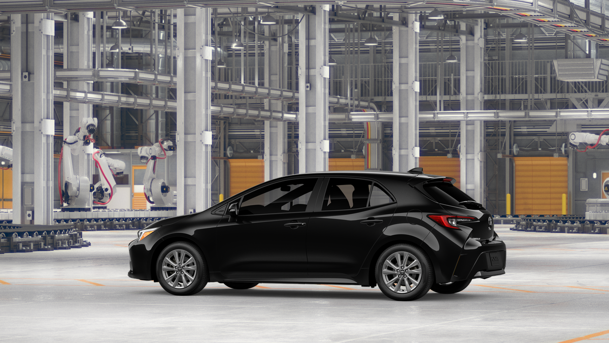 2027 Toyota Corolla Hatchback SE