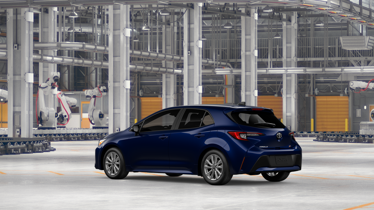 2027 Toyota Corolla Hatchback SE